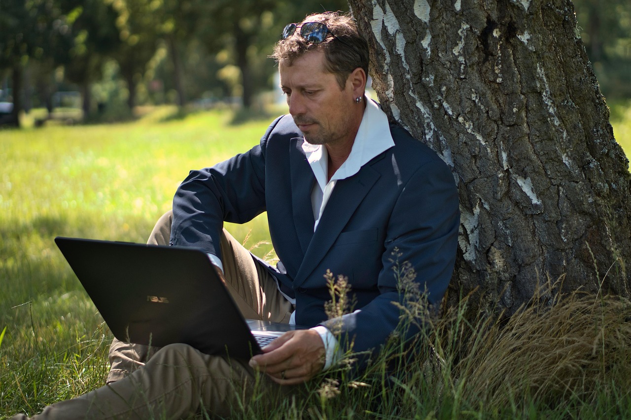 entdecken sie, wie eine ausgewogene work-life-balance ihr wohlbefinden steigert, stress reduziert und die produktivität im berufs- und privatleben fördert. tipps & strategien für mehr harmonie im alltag.