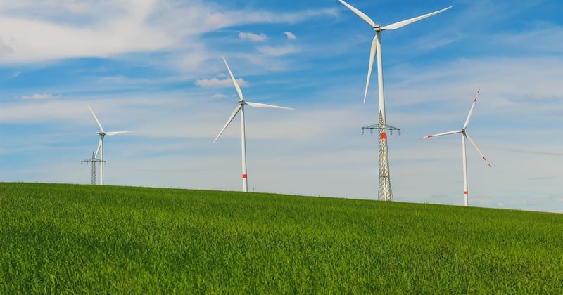 Windrad für Zuhause: Strom selbst erzeugen und Kosten sparen