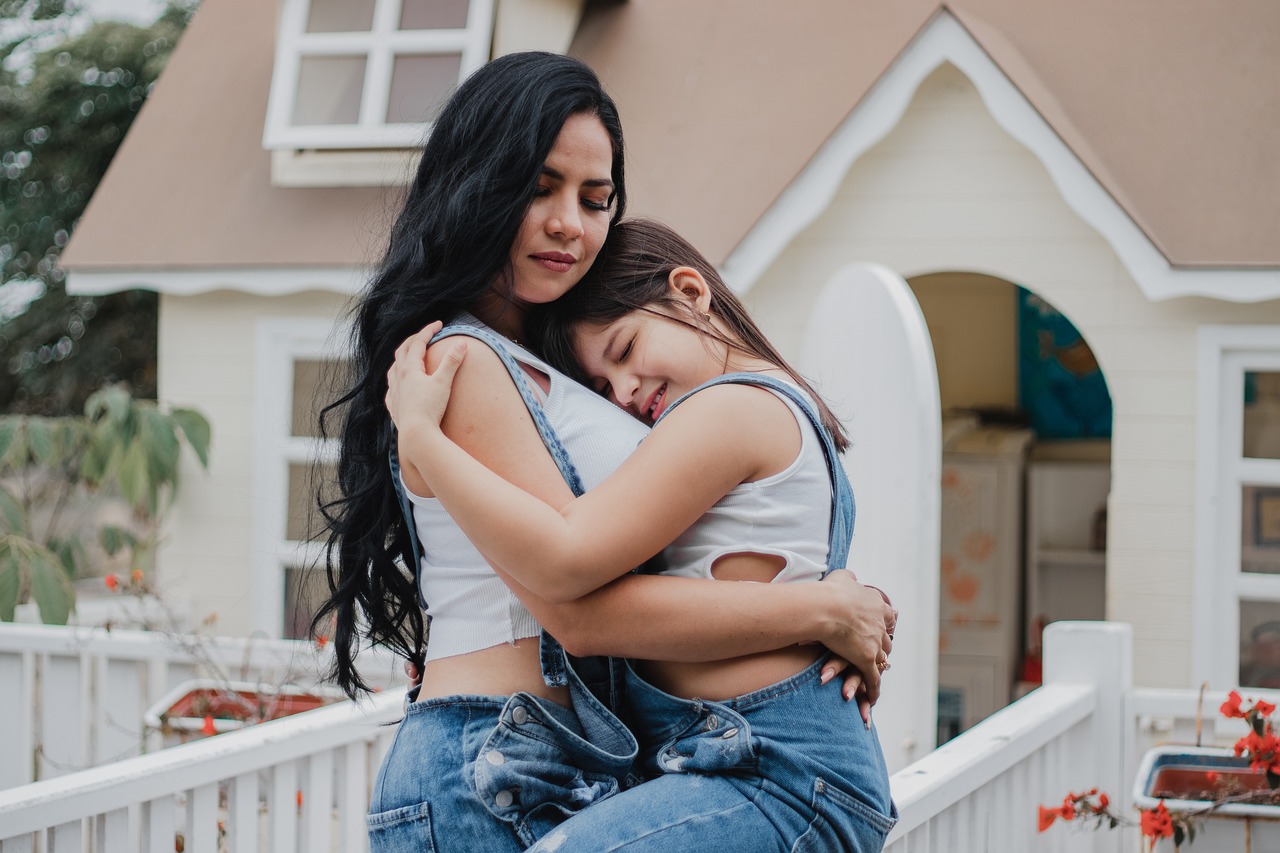 service-01 lifestyle, abrazo, familia, mother, happy, happiness, amor, joy, mama, house, home, mother, mother, mother, mother, mother, amor, amor, amor, mama, house, house, home, home